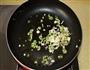 木耳炒鸡蛋的做法图解4