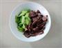 西芹拌牛肉片的做法图解5