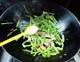 腊肉炒手撕空心菜的做法图解8