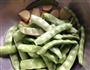 豆角盖被的做法图解3