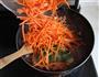 红萝卜炒肉丝的做法图解5