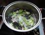 紫菜丝瓜瘦肉汤的做法图解5