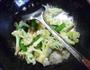 荷兰豆炒花菜的做法图解9