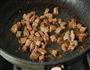 黑蒜子牛肉粒的做法图解6