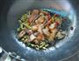 酸豆角炒猪脸皮肉的做法图解7