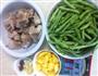 脊骨酱焖豆角的做法图解1