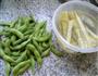 毛豆炒羊尾笋的做法步骤1