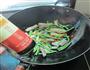 豆角炒茄子的做法图解10