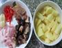 香菇烧土豆的做法图解1