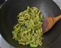 干煸苦瓜的做法步骤3