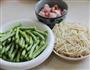 豆角焖面的做法图解1