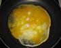 黄花菜炒鸡蛋的做法图解4