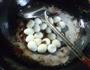 麻辣鹌鹑蛋的做法图解3