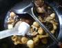 鹌鹑蛋香菇烤麸的做法图解11