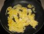 油菜炒鸡蛋的做法图解5