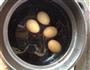 姜醋猪脚蛋的做法图解5