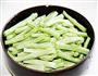 干煸豆角的做法图解1