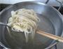 芝麻洋葱乌冬面的做法图解10