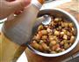 西瓜皮拌花生米的做法图解6
