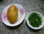 葱花土豆炒饭的做法图解2