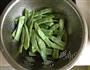 干煸扁豆的做法图解2