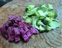 青炒兰花紫甘蓝的做法图解2