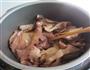 蒜米卤香木耳的做法图解5