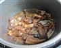 蒜米卤香木耳的做法图解7