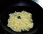洋葱炒蛋的做法图解4