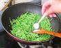 素炒扁豆丝的做法图解7