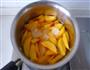 黄桃罐头的做法图解5