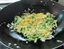 豆角蛋丝炒饭的做法图解6