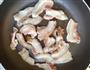 鸡翅五花肉小肠仔的做法步骤2