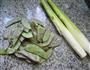 扁豆炒茭白的做法图解1