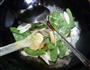 扁豆炒茭白的做法图解10