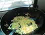 蛋黄米虾炒饭的做法图解7