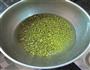 无皮绿豆沙的做法图解1