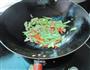扁豆炒肉的做法图解7