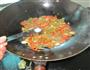 蒜片红椒咸豆角炒肉的做法图解9
