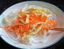蛋丝胡萝卜拌粉的做法图解4