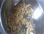 干煸杏鲍菇丝的做法图解3