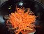 胡萝卜木耳肉丝的做法图解8