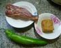 青椒香干炒腊鸡腿的做法图解1