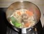 小蘑菇海参汤的做法图解4