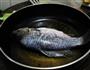 香辣焖鲫鱼的做法图解4
