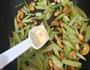 芹菜腰果的做法图解10