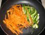 小炒鱿鱼丝的做法图解4