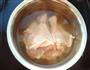 榛蘑鸡腿汤的做法图解3