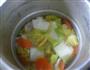 胡萝卜娃娃菜排骨汤的做法图解13