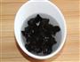 凉拌黑木耳的做法图解1